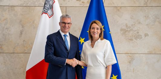 Malta, il presidente della Camera dei rappresentanti Abela incontra Metsola: focus su migrazione e sicurezza