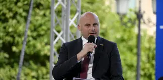 Elezioni parlamentari Lettonia, exit poll: in testa la Lista Unita del premier Kulbergs con il 35,6% dei consensi