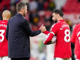 Manchester United, meeting between Carrick and Bruno Fernandes: the Portuguese player is ready for his return