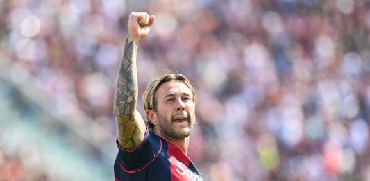 Il Bologna sbanca Cagliari 2-0, in gol Casale e Bernardeschi