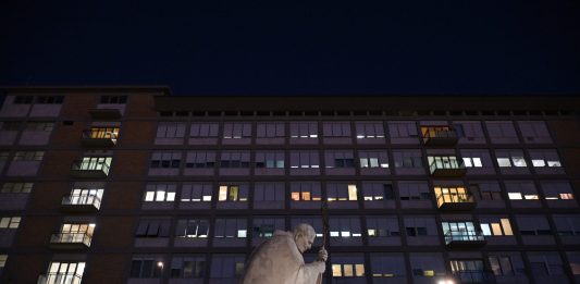 Papa Leone, notte serena al Gemelli dopo la rimozione di un tumore maligno al polmone