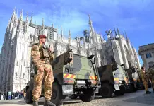 Allarme cortei, piazze blindate: oggi decine di nuove manifestazioni. Piantedosi: “Pronti a fronteggiare situazione” / Video