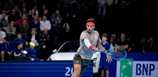 Atp Lione, Musetti vince il derby con Cobolli e vola in finale: affronterà Fritz