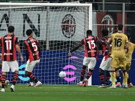 Il Bologna espugna San Siro, Milan al tappeto 4-2: tripletta di Mbangula