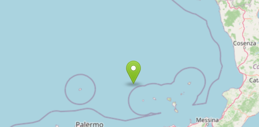 Prosegue lo sciame sismico nel Tirreno meridionale al largo di Palermo, nuova scossa di magnitudo 4.6. Evacuati uffici e scuole, allerta maremoto