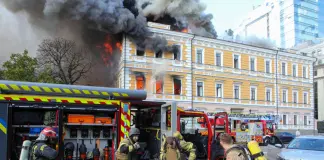 Ucraina, 6 feriti e 42 edifici danneggiati negli attacchi sulla regione di Kiev