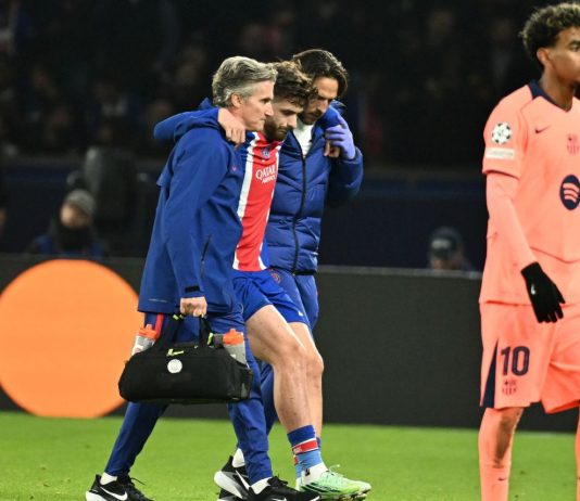 PSG, Kvaratskhelia undergoes knee surgery in Doha