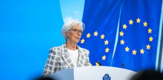 Christine Lagarde si dimette dalla presidenza della Bce, lascerà il 7 febbraio: “Lascio un istituto pronto per il futuro” / Video