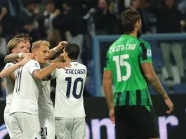 Lazio inarrestabile e al comando, Sassuolo travolto 6-2 a Reggio Emilia