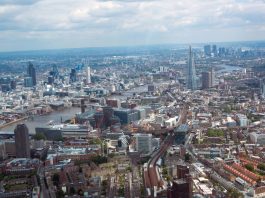 Media, Londra minaccia di espellere 27 diplomatici israeliani