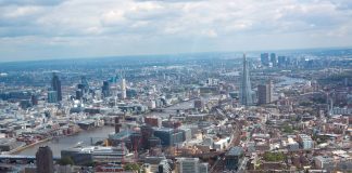 Media, Londra minaccia di espellere 27 diplomatici israeliani