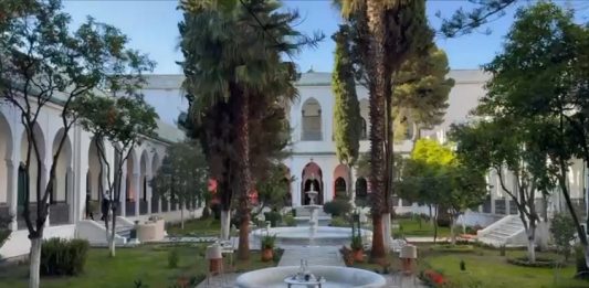 كتاب فوتوغرافي عن قصر المؤسسات الإيطالية في طنجة
