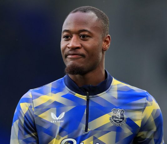 Everton, Martin Sherif fined for betting