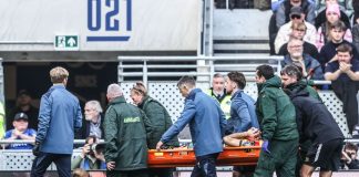 Injury scare for Martinez during Everton-Chelsea match