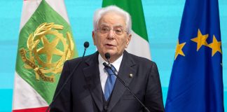 Mattarella “Violenze inaccettabili da soggetti inediti, solidarietà alle forze dell’ordine” / Video