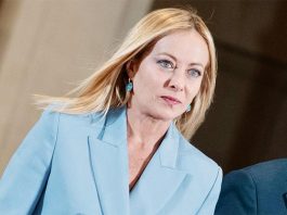 Meloni in Kuwait per un incontro con l’Emiro, focus su energia e difesa