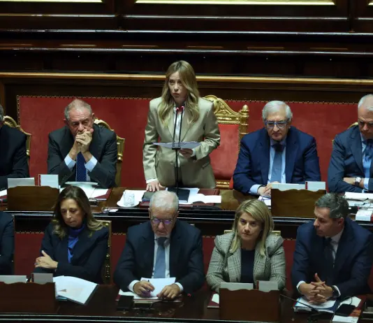 Ue, Meloni “Sul gasolio russo scelta rischiosa di Trump. La risposta sul costo dell’energia deve essere coordinata e rapida” / Video