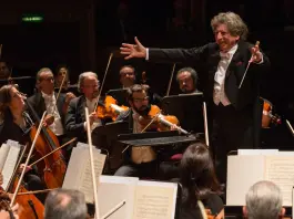 Al Teatro Massimo di Palermo il Maestro Ferro tra neoclassicismo e suoni del futuro