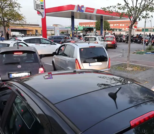 Protesta dei tir, a Napoli prosegue la mobilitazione nonostante il decreto