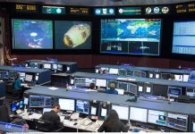 NASA cerca nuovi flight director per guidare le missioni Artemis e sulla ISS