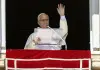 Papa Leone XIV si affaccia per l’Angelus cinque giorni dopo l’intervento: “Grazie a chi ha pregato per me, riprenderò gradualmente le mie attività”