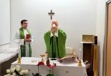 Il Papa è in recupero e in costante miglioramento, svolte le normali attività in completa autonomia