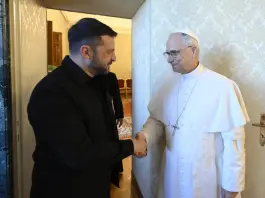 Papa Leone sente Zelensky al telefono: “Auspico collaborazione Ucraina-Russia per aiuti umanitari a Oleshky”