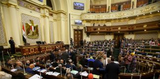 Egitto, il Parlamento approva il sostegno militare all’Arabia Saudita