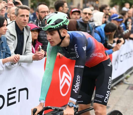 Paul Seixas vince per distacco la 120esima edizione del Giro di Lombardia