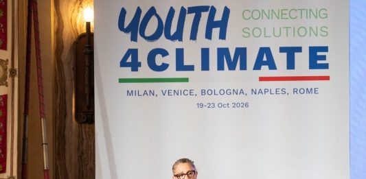Giovani da tutto il mondo a Milano per “Youth4Climate”, Picchi “Risposta concreta, opposta al clima di guerriglia”