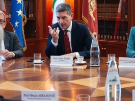 La Polizia di Stato sigla un’intesa con la Fondazione Banco di Napoli per proteggere i più giovani dalle minacce online