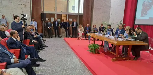 Schifani “Orgoglioso della legge ‘Liberi di scegliere’, strumento per dare un’alternativa ai ragazzi e alle donne che vivono in famiglie di mafia”