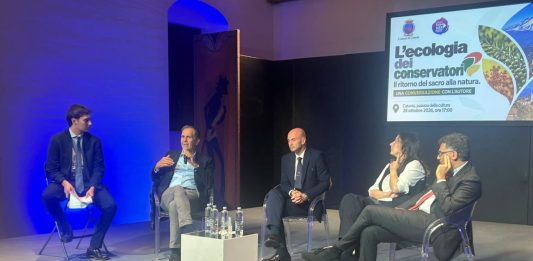 A Catania Procaccini presenta ‘L’ecologia dei conservatori: “Tutelare la natura senza penalizzare imprese e lavoro” / Video