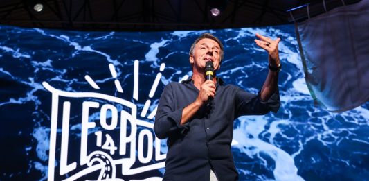 Renzi chiude la Leopolda e lancia un appello ai riformisti di Forza Italia: “Venite con noi”