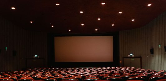 La Regione Emilia-Romagna stanzia 330mila euro per la riapertura di sale cinematografiche e teatri storici