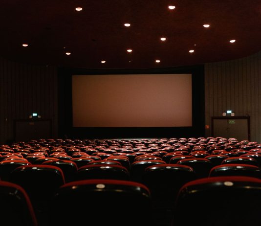 La Regione Emilia-Romagna stanzia 330mila euro per la riapertura di sale cinematografiche e teatri storici
