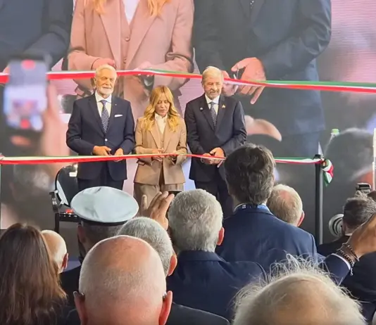 Salone Nautico di Genova, la sindaca Salis esclusa dal taglio del nastro con la premier Meloni: scoppia il caso