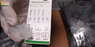 Piano straordinario di controllo economico del territorio a Roma, sequestrati 10,3 kg di droga e 7 arresti / Video