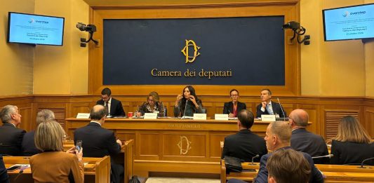 Formazione e lavoro per migranti, presentato il progetto no profit Overstep