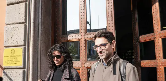 Youssef Siher si avvale della facoltà di non rispondere, i suoi legali chiedono la scarcerazione Legali Siher