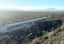 Scontro tra due treni ad alta velocità in Spagna, almeno 39 morti e centinaia di feriti / Foto