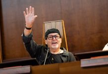 Salerno, dottorato honoris causa in politica e comunicazione per Vasco Rossi: “La musica non dà istruzioni, ma può farci sentire meno soli”