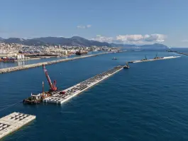 Nuova Diga Foranea di Genova, posato il nuovo cassone: raggiunti i 1.670 metri di estensione