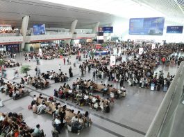 Cina: picco di passeggeri sui treni alla vigilia della Festa nazionale (3)