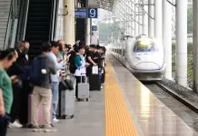 Cina: viaggi in treno di passeggeri registrano nuovo record giornaliero