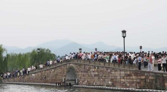 Cina: organizzate diverse iniziative per celebrare la Festa nazionale (4)