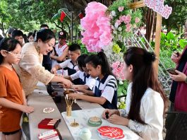 Cina: organizzate diverse iniziative per celebrare la Festa nazionale (5)