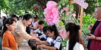 Cina: organizzate diverse iniziative per celebrare la Festa nazionale (5)