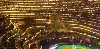 Cina: Guizhou, Land Fingerprint Concert anima antica cittadina di Shexiang (1)