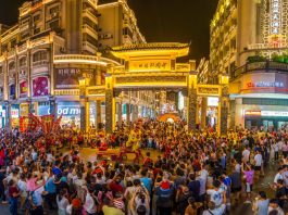 Cina: eventi culturali e turistici per Festa nazionale attirano visitatori (1)